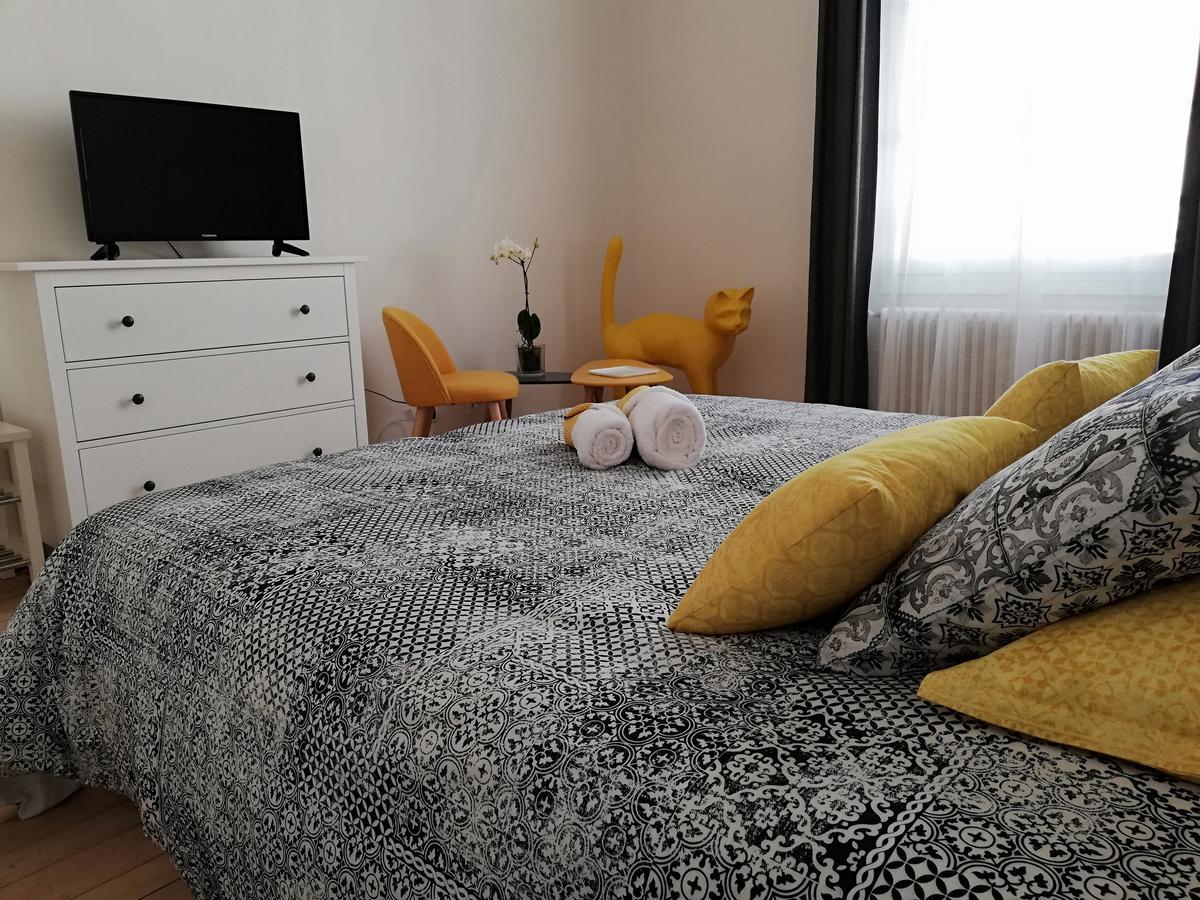 L'Angely - Chambres D'Hotes ニオール エクステリア 写真